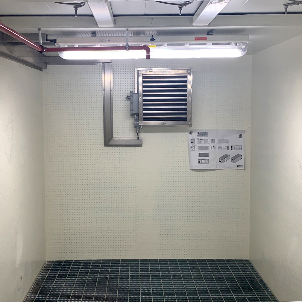 1664423495926951.jpg b.jpg